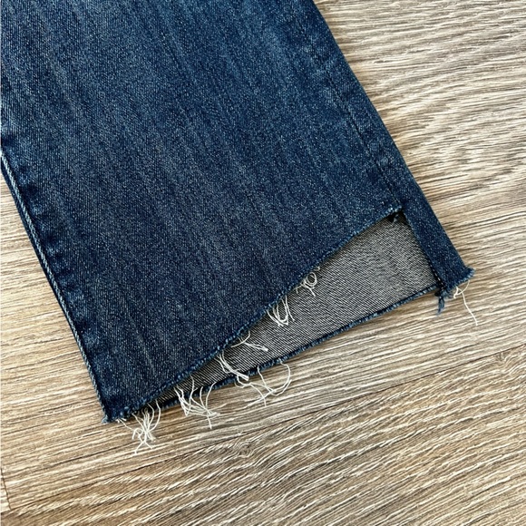 LIKE NEW! Mother Insider Crop Step Fray - Not Rough Enough - Picture 7 of 16